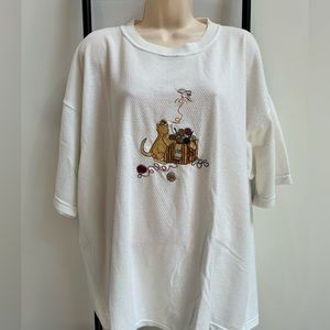Vintage Won’s Wear Embroidered White Short Sleeve Women Size XXL T-shirt Y2K